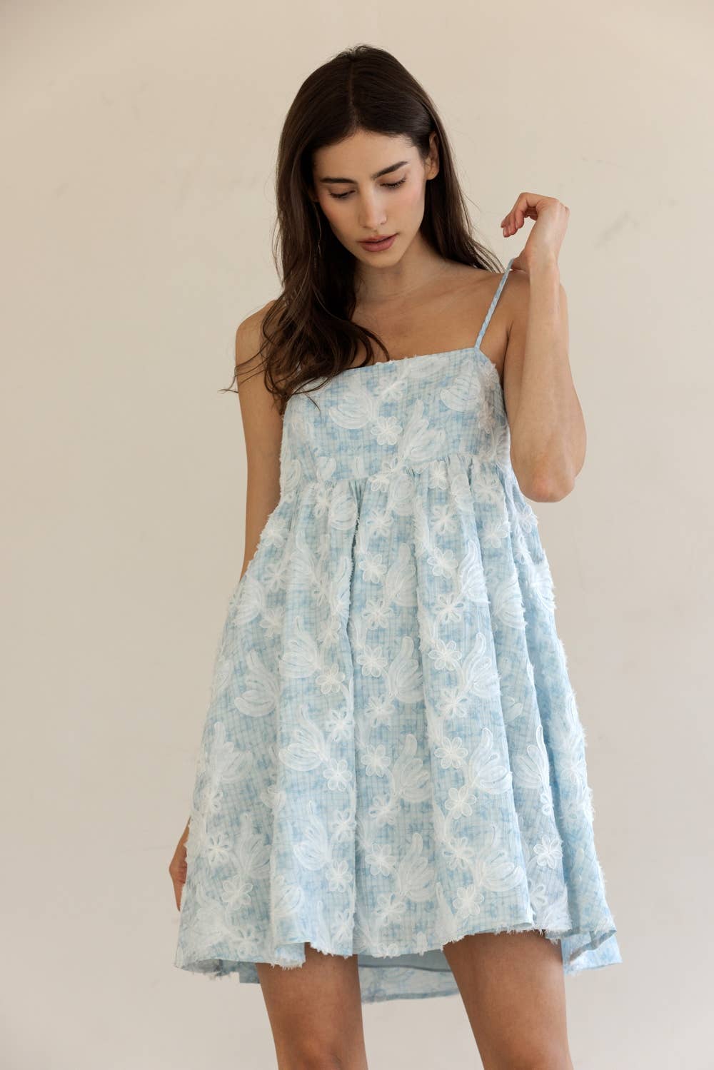 TEXTURED FLORAL PRINT MINI DRESS
