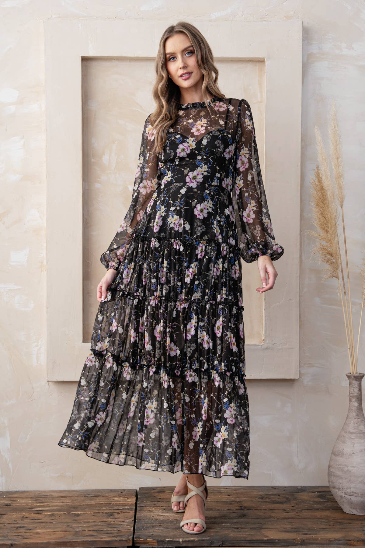 FLORAL PRINT SWEEHEARTNECK DRESS