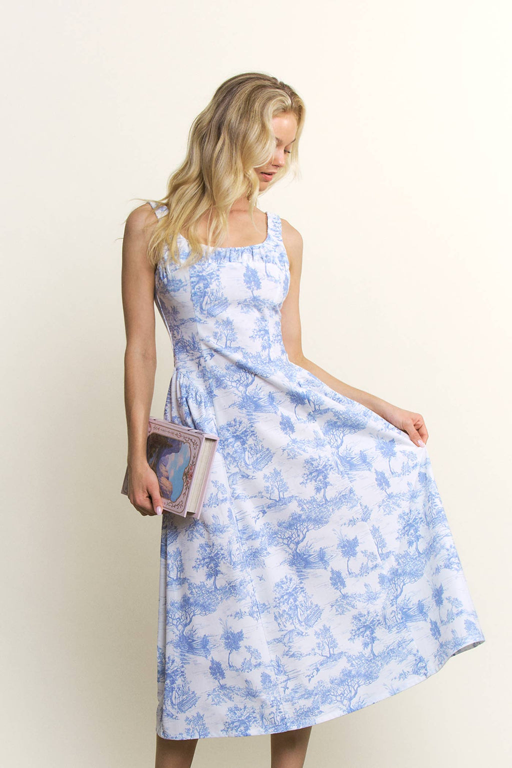 PRINTED SQUARE NECKLINE MIDI DRESS