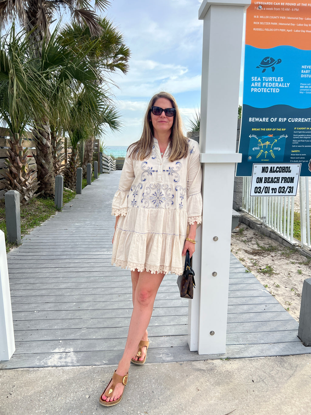 Linen 3/4 Sleeve V-Neck Lace Embroidery Dress
