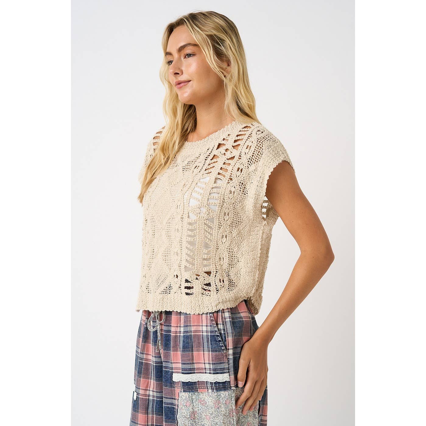 CROCHET OPEN KNIT SHORT SLEEVE SWEATER TOP