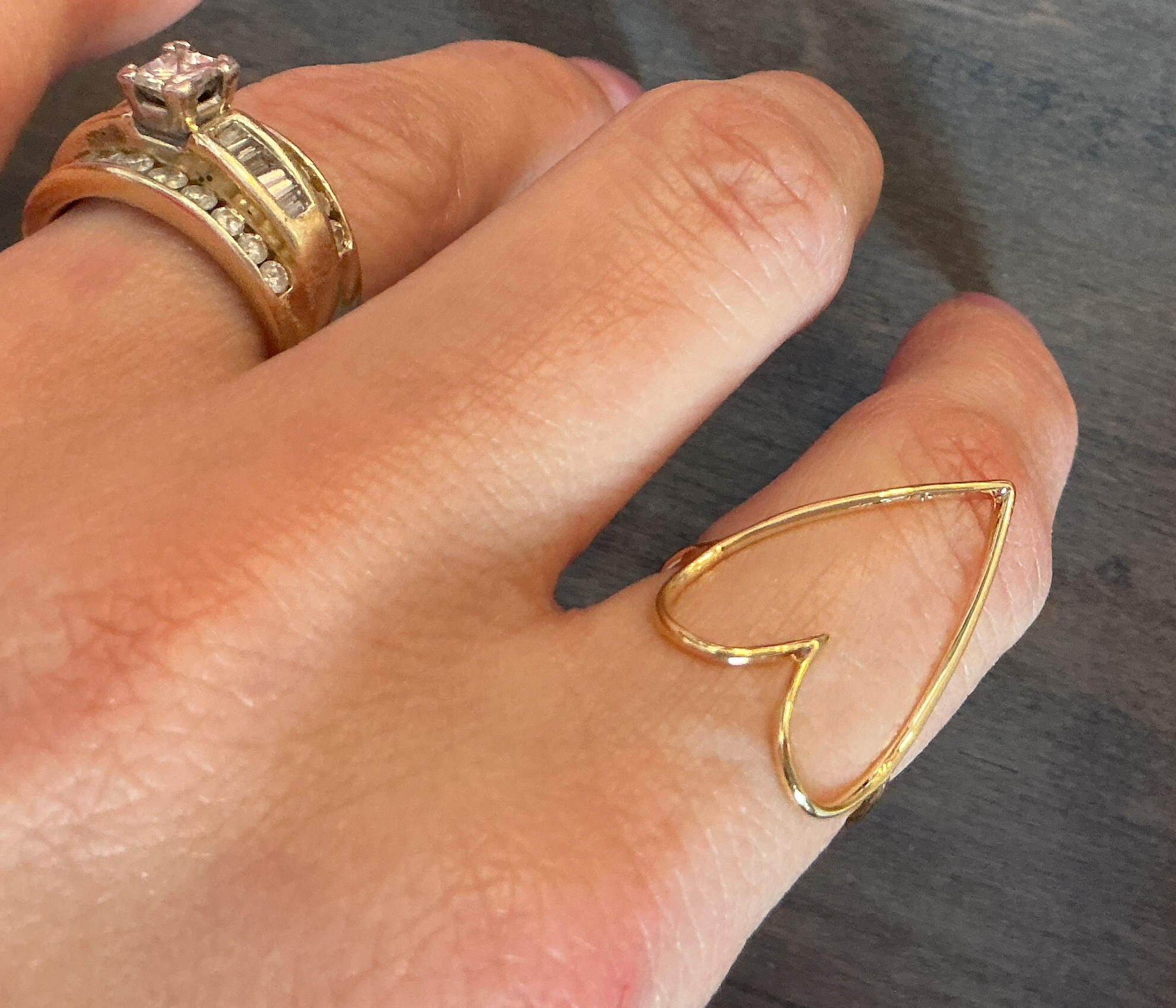 Heart ring