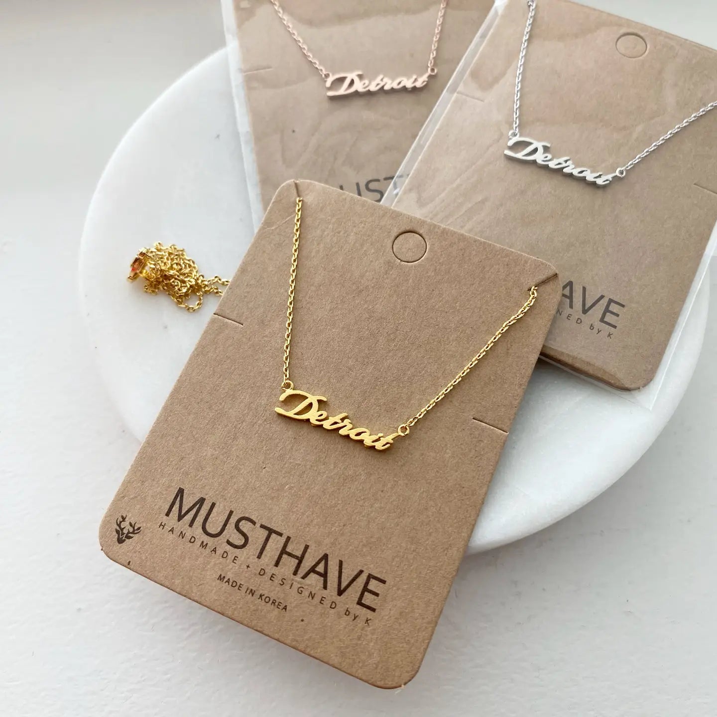 Detroit Necklace Siver