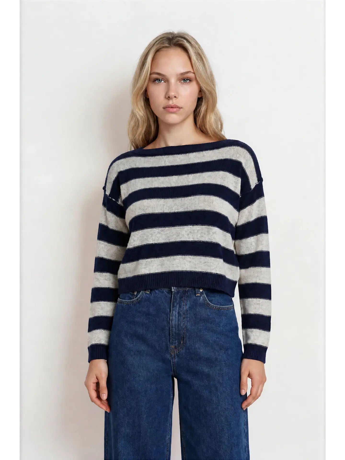 Stripe Exposed Seam Long Sleeve Cropped Sweater