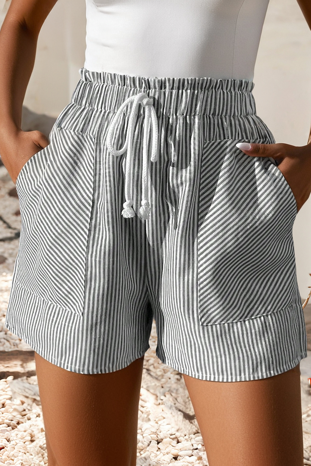Striped Lace-up Elastic Waist Casual Pocketed Shorts