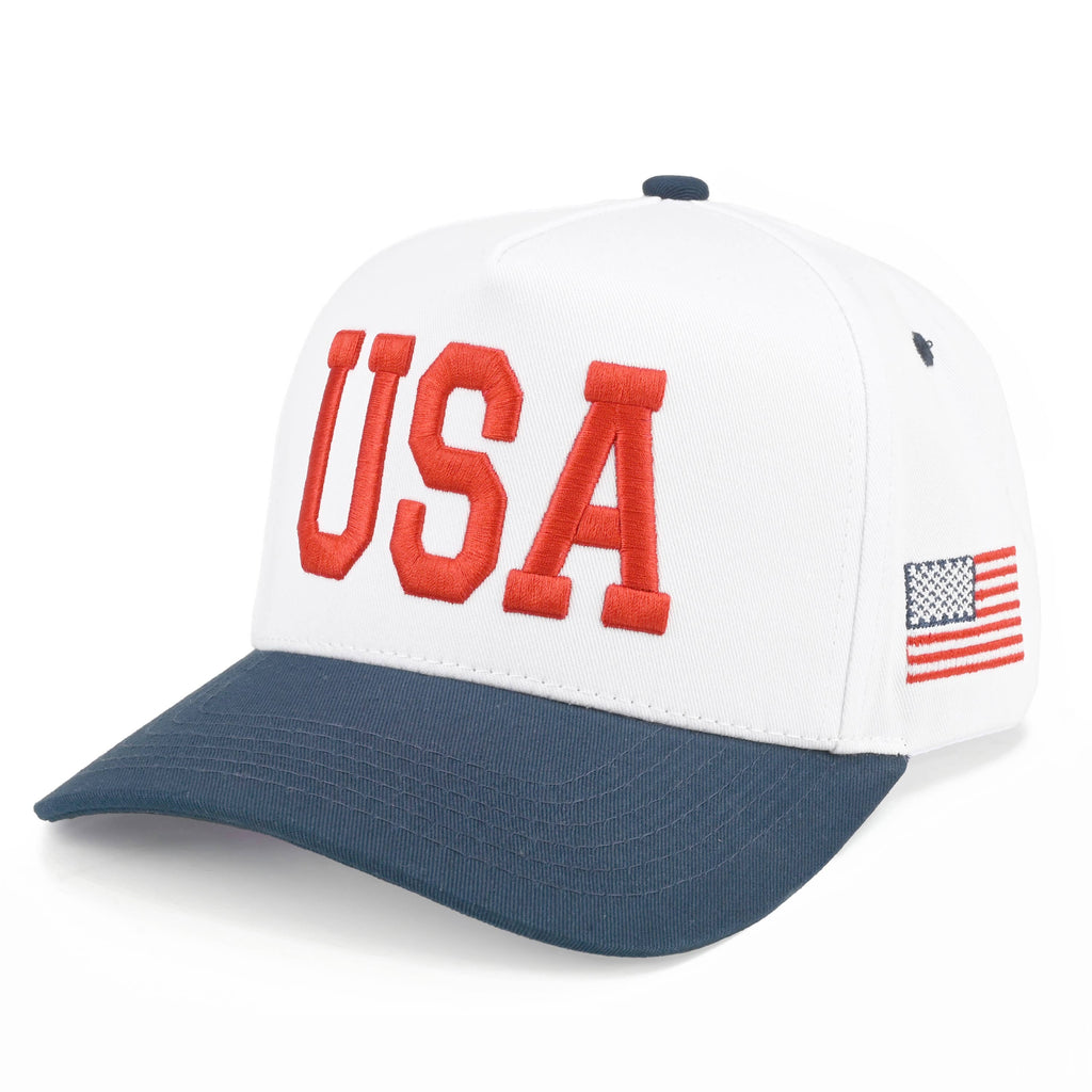 WHITE CROWN FLAG TRUCKER HAT
